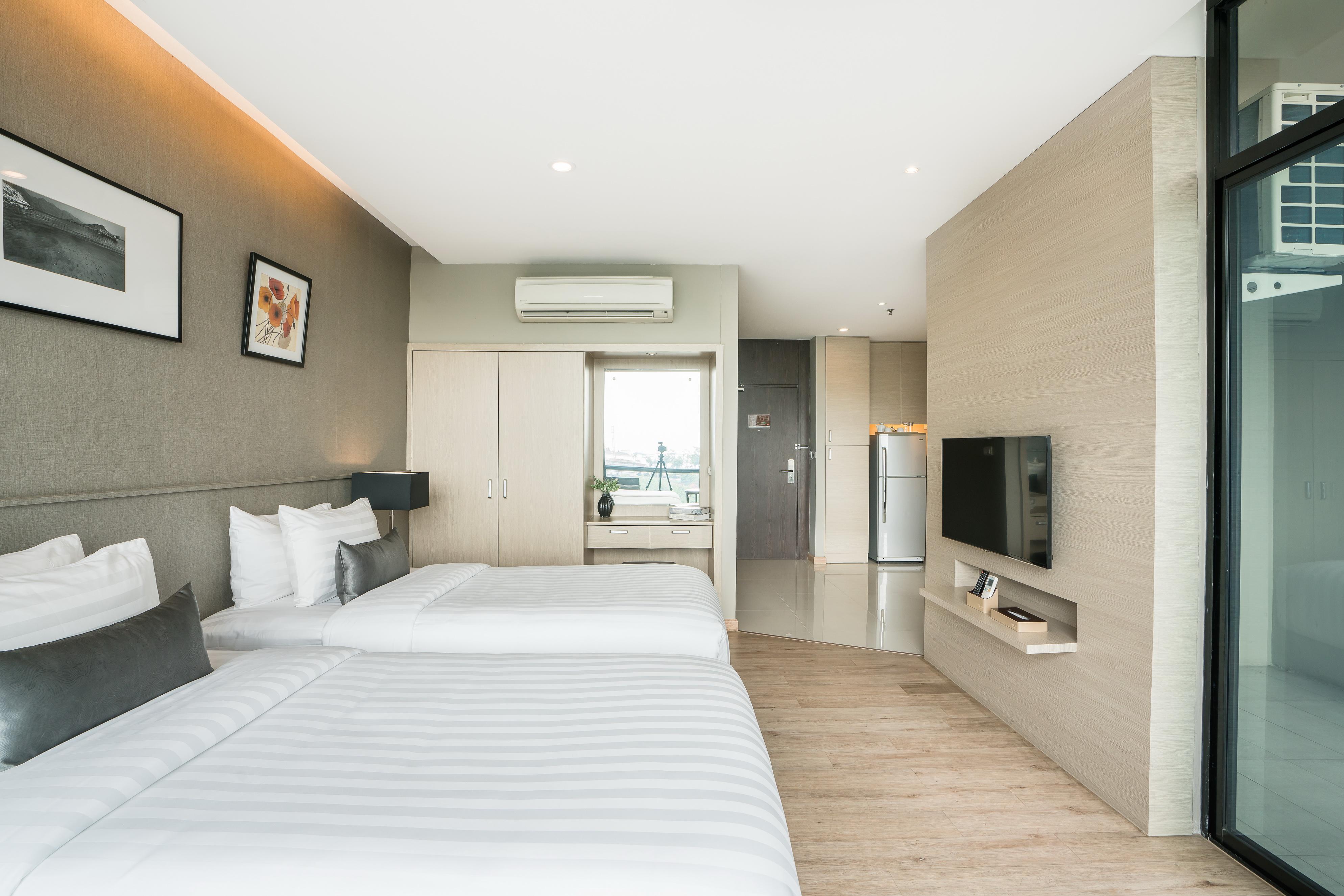 Altera Hotel And Residence By At Mind Pattaya Bagian luar foto