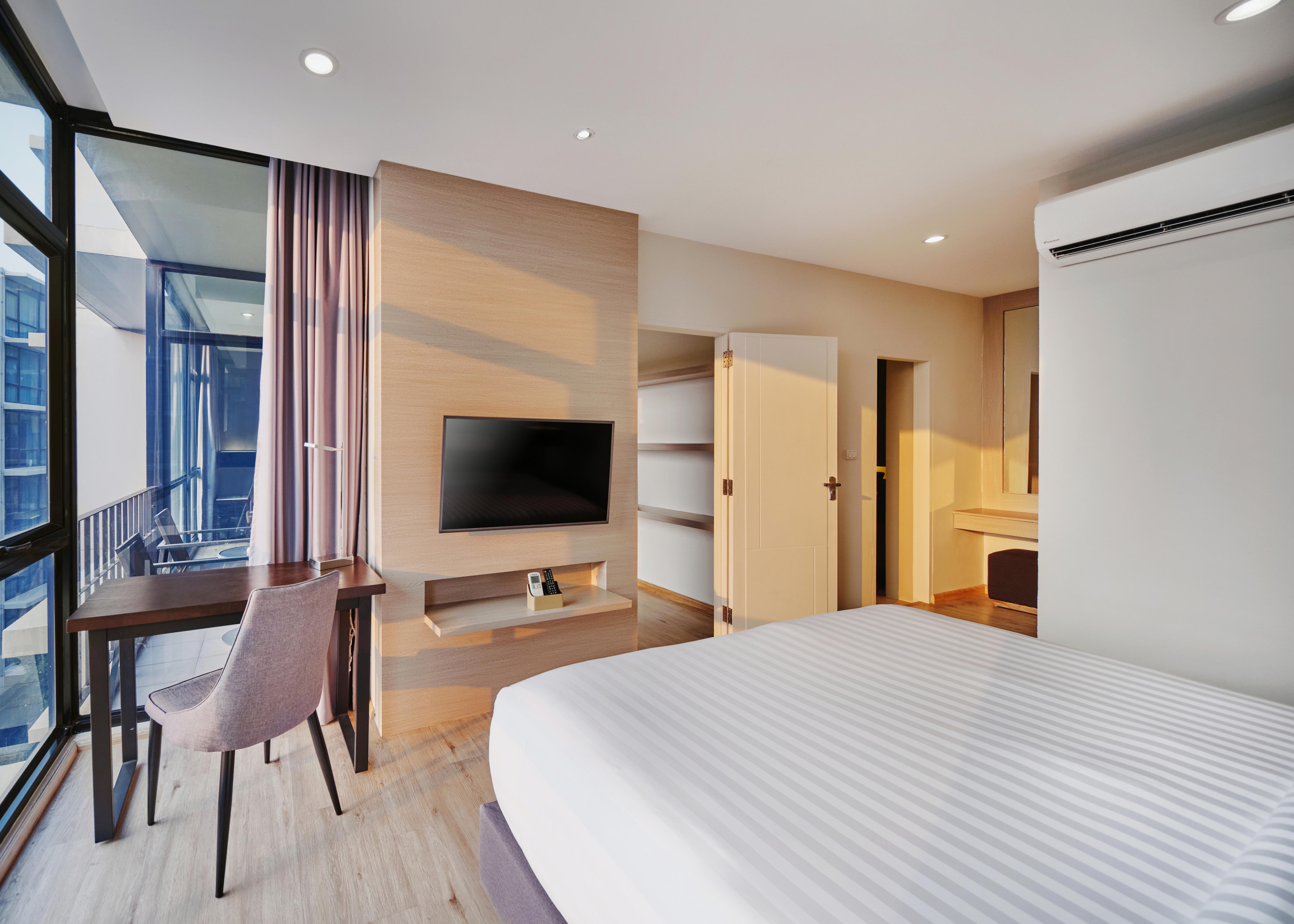 Altera Hotel And Residence By At Mind Pattaya Bagian luar foto
