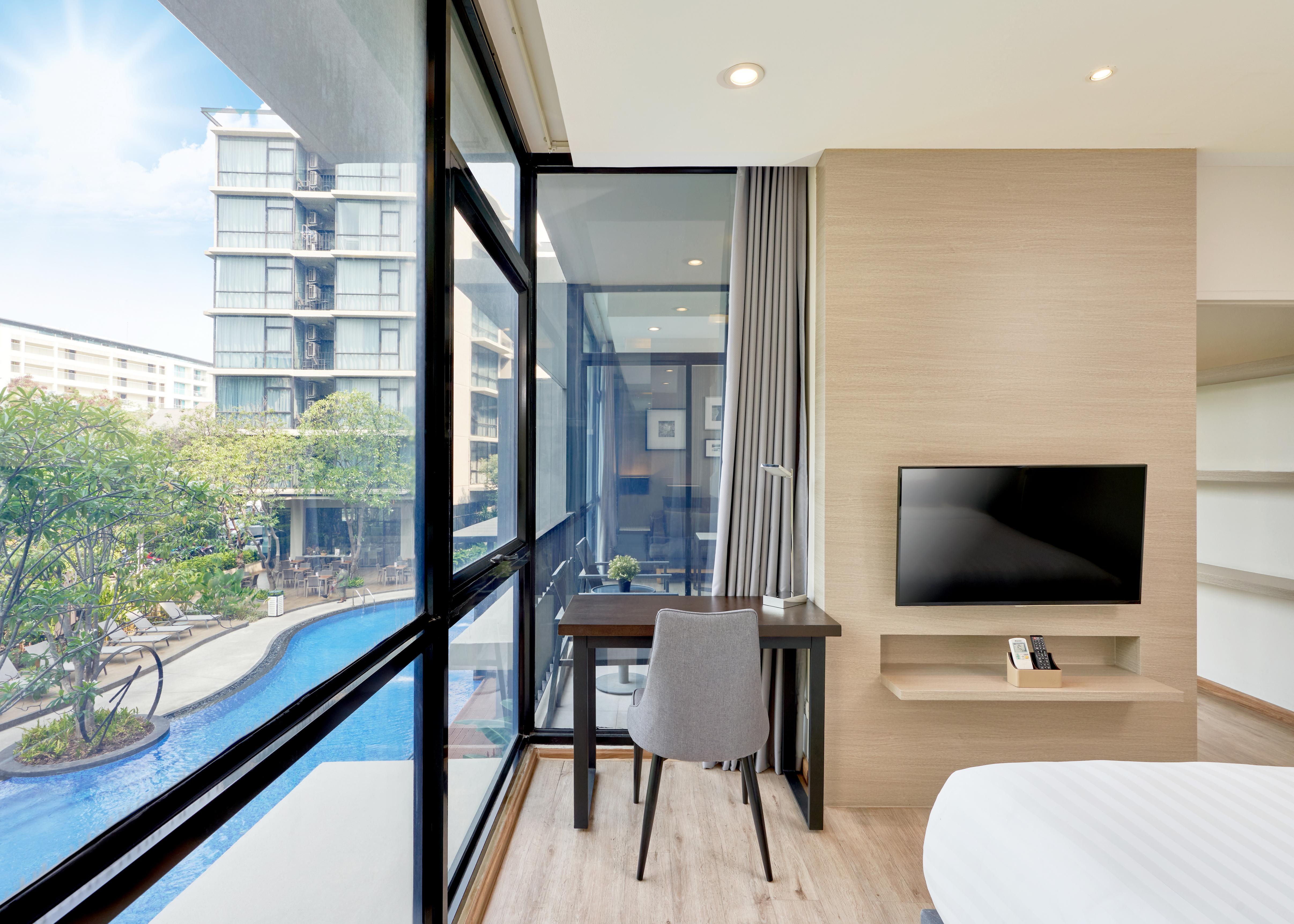 Altera Hotel And Residence By At Mind Pattaya Bagian luar foto