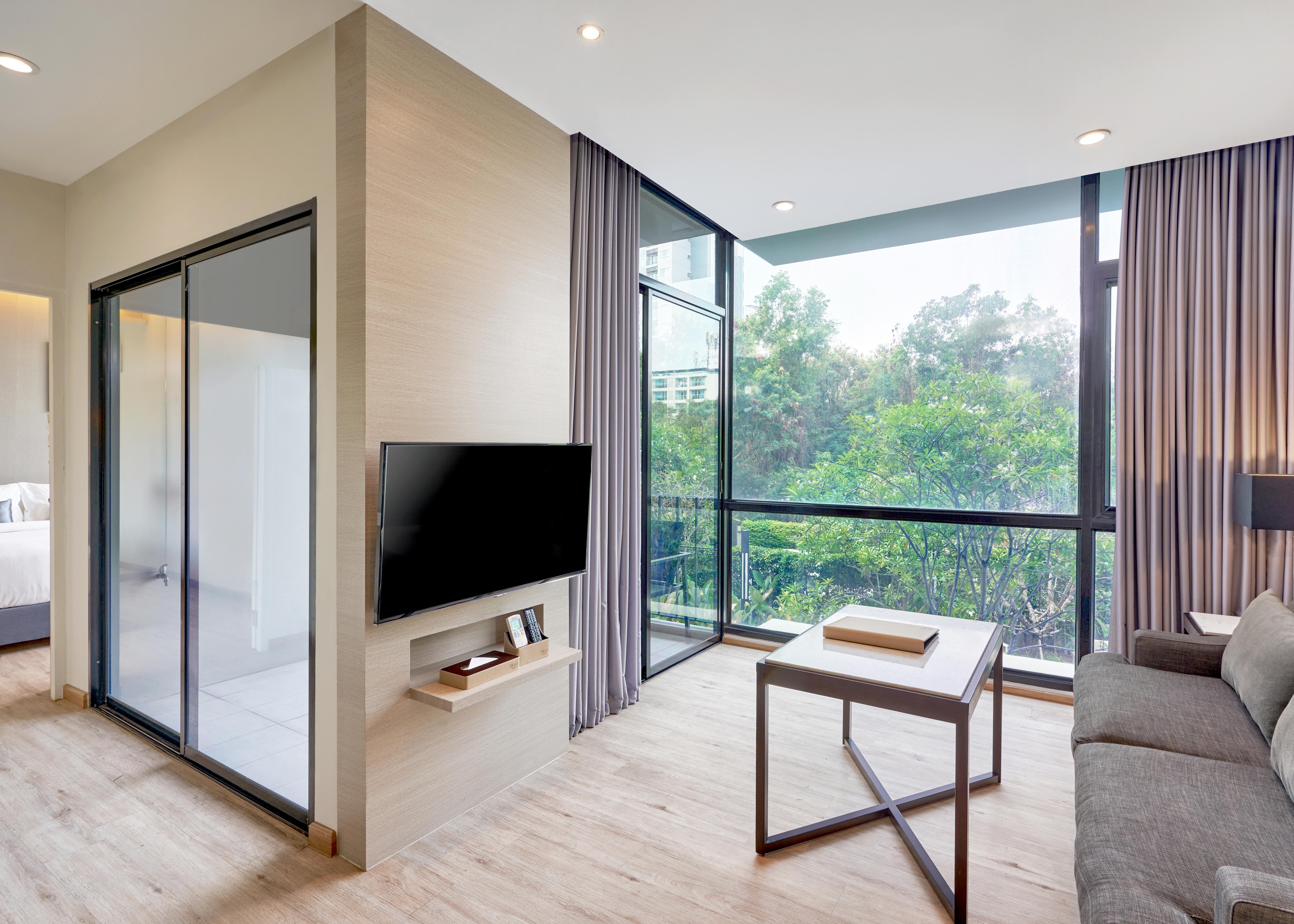 Altera Hotel And Residence By At Mind Pattaya Bagian luar foto