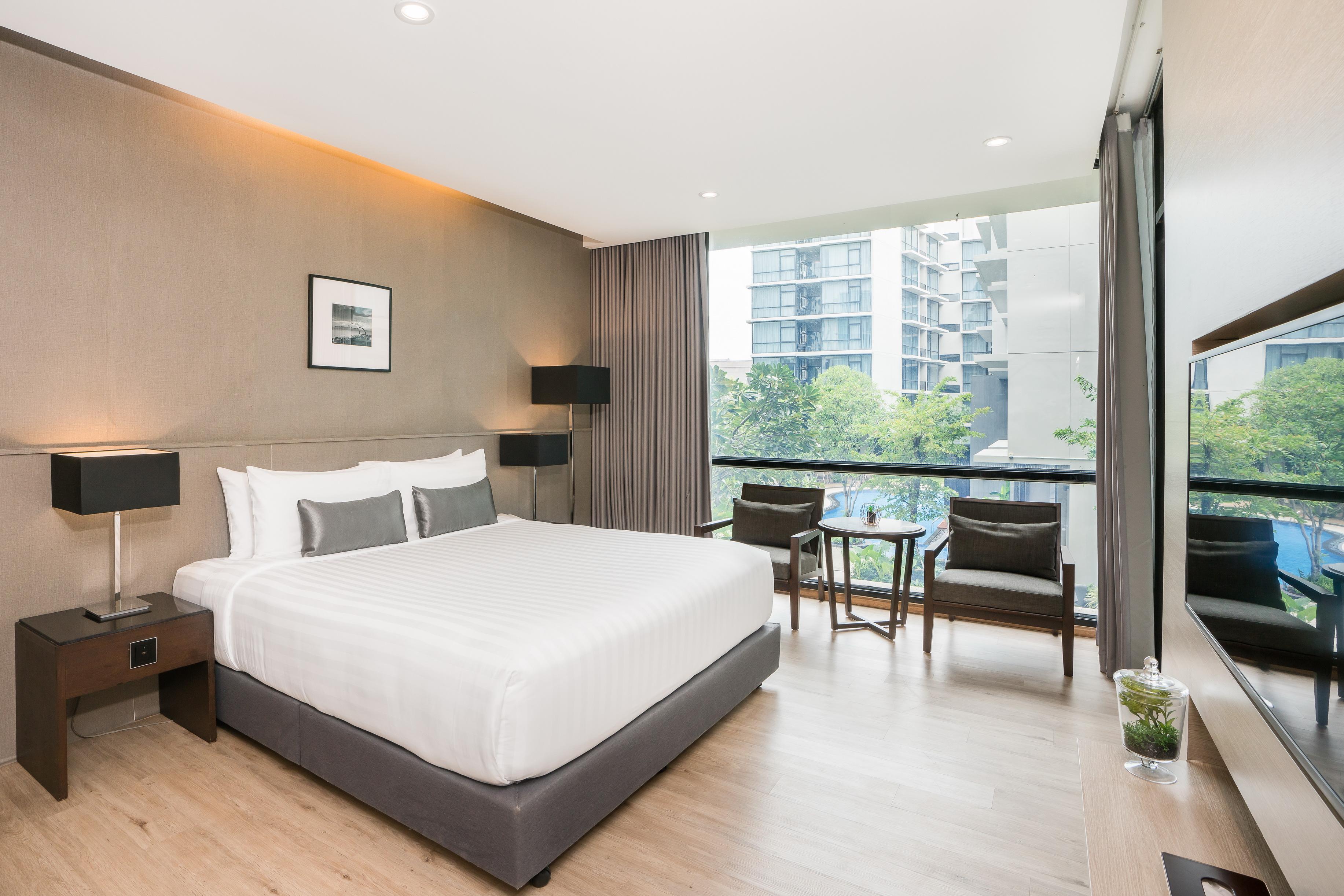 Altera Hotel And Residence By At Mind Pattaya Bagian luar foto