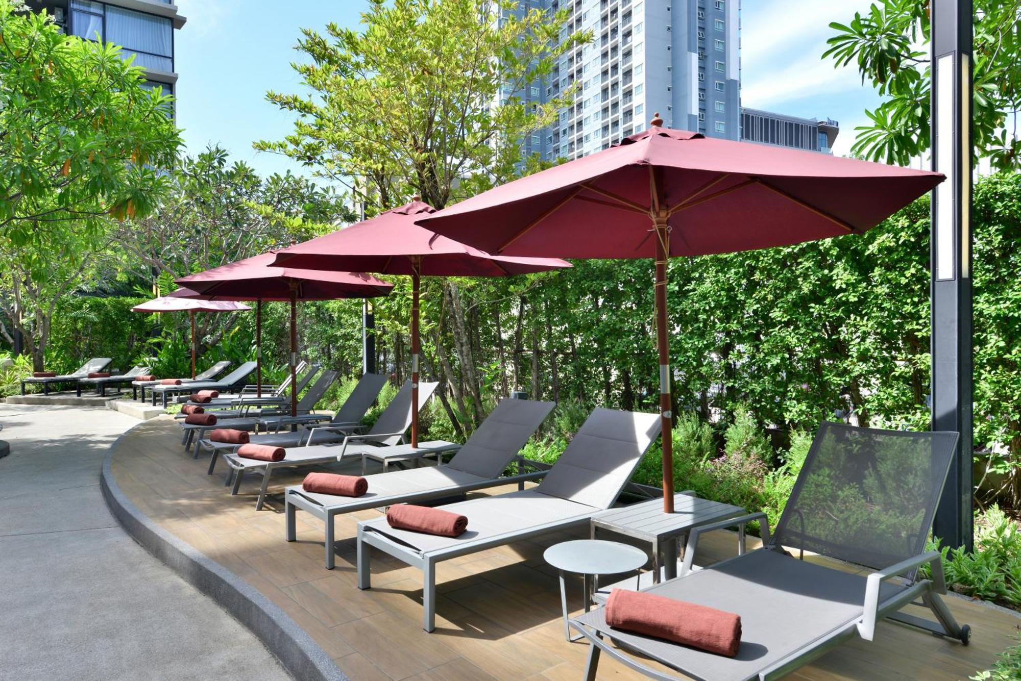 Altera Hotel And Residence By At Mind Pattaya Bagian luar foto